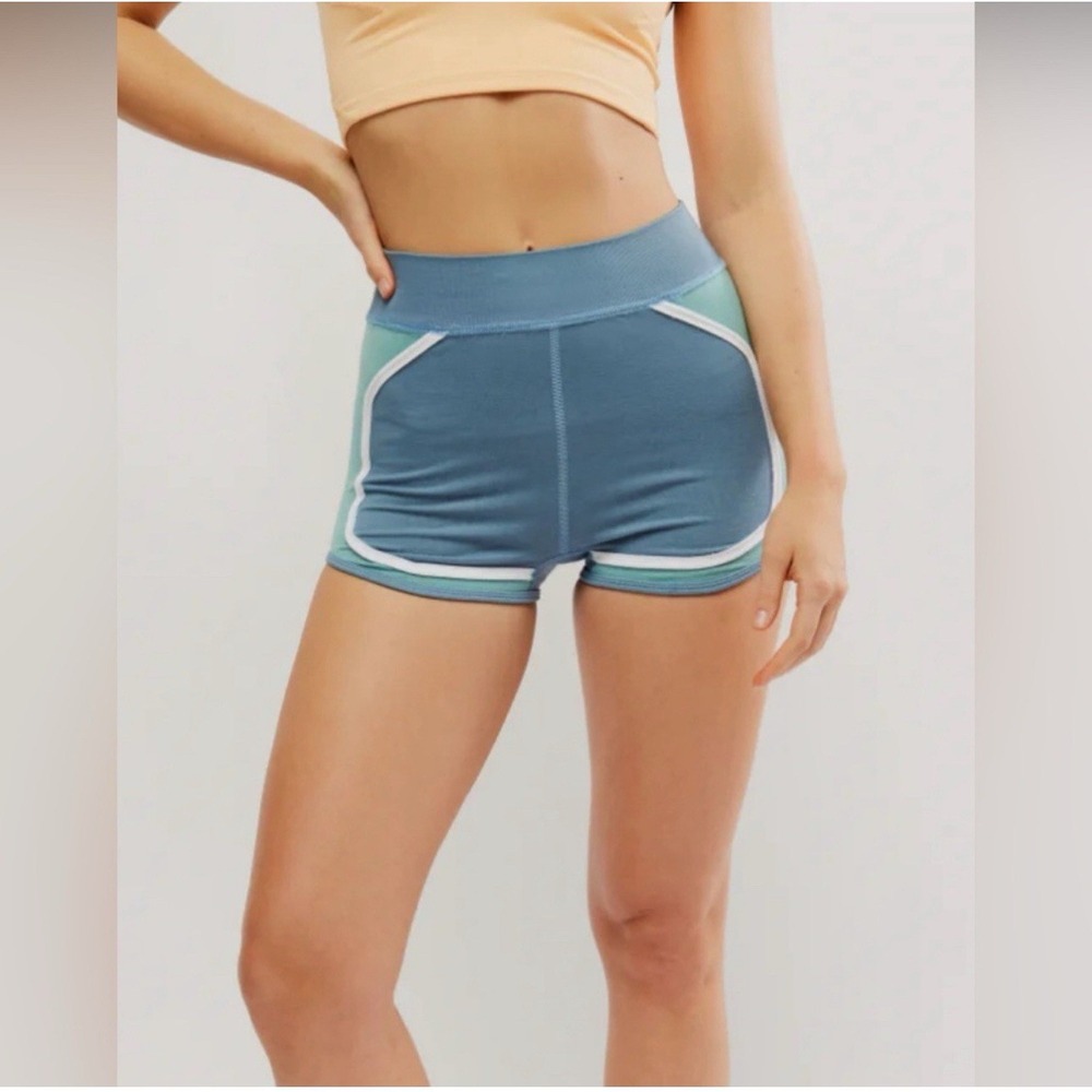 Free People FP Movement Women's XS/S There You Go Run‎ Shorts Blue Teal New NWOT